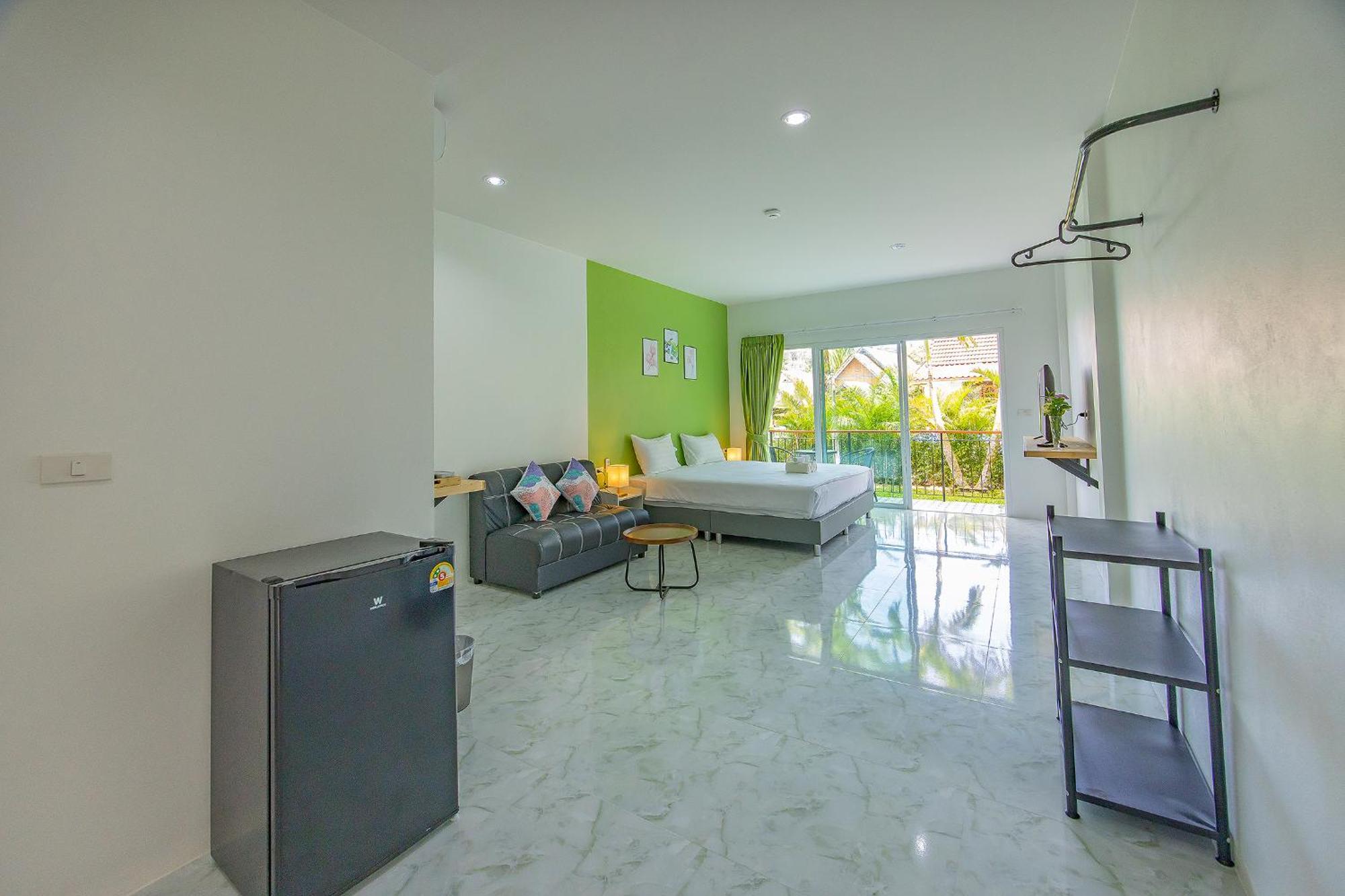 Karon Hotel At 22 Ngoại thất bức ảnh