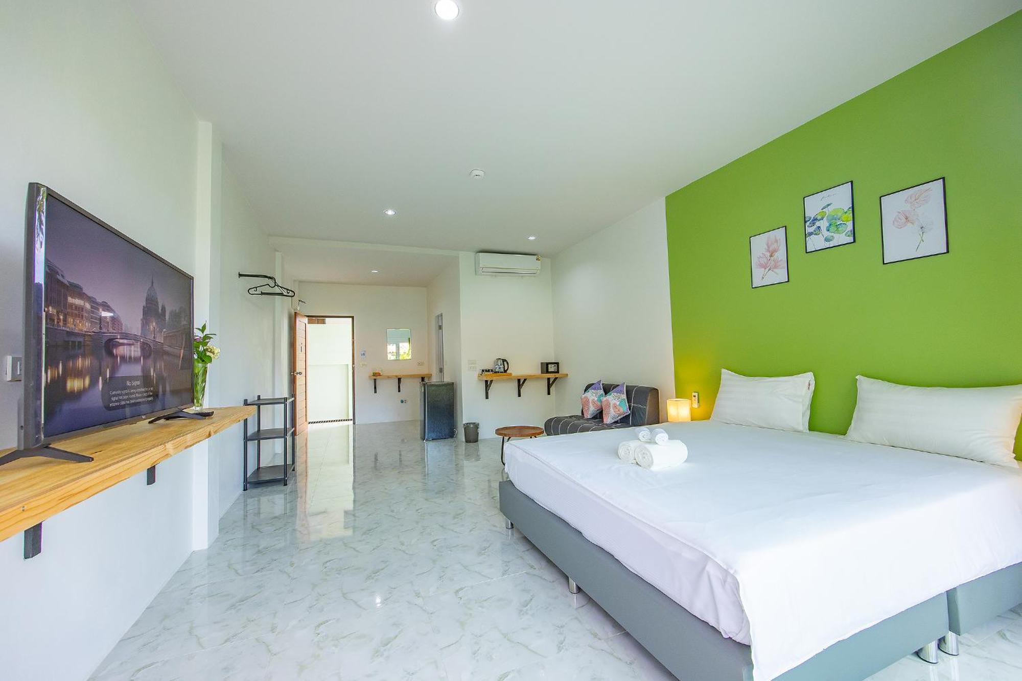 Karon Hotel At 22 Ngoại thất bức ảnh
